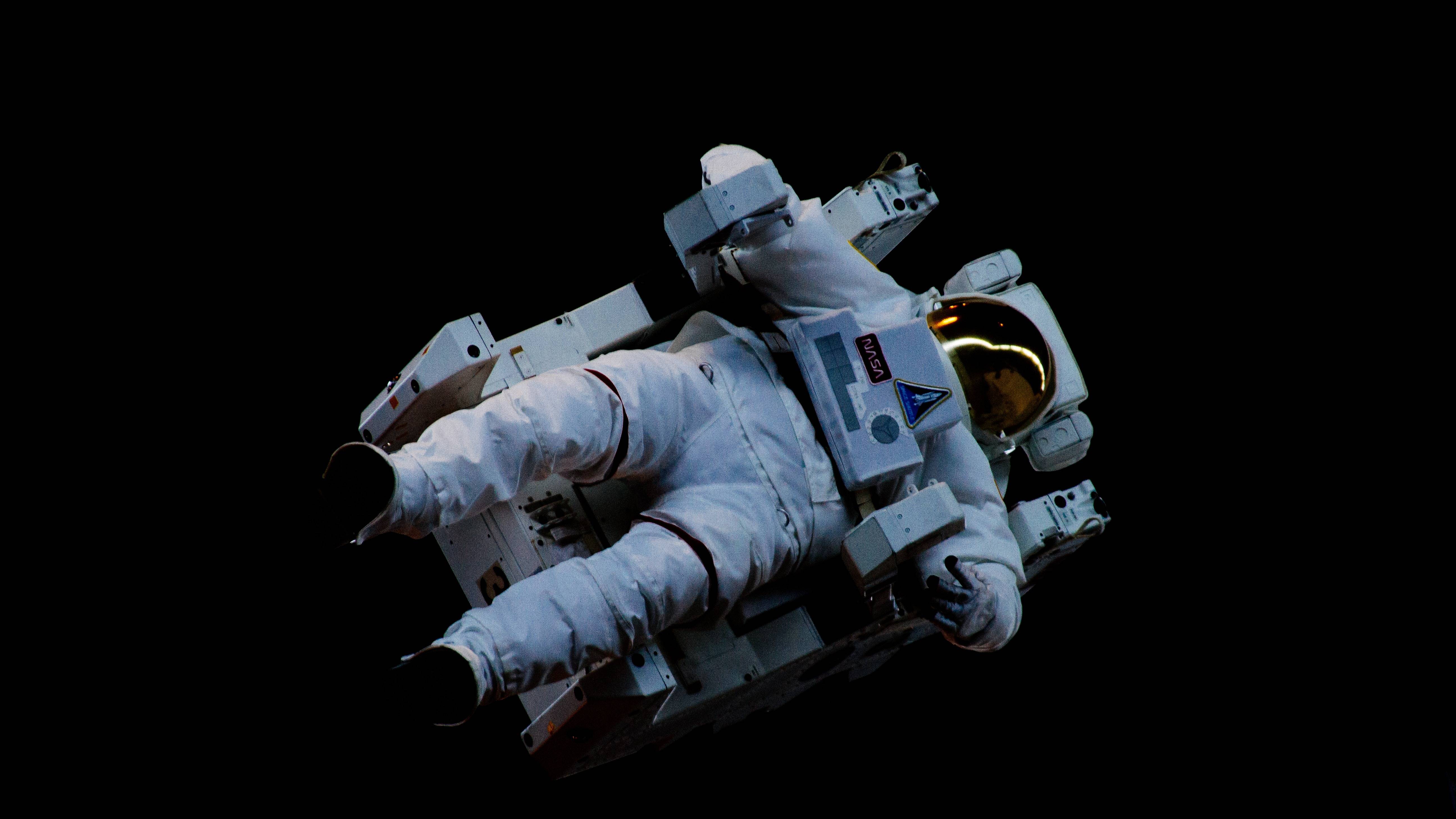 nasa华裔宇航员焦立中   nasa
