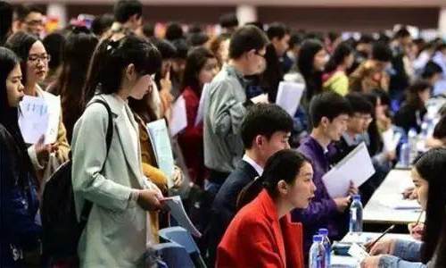 央地密集施策   2亿灵活就业人员连迎利好
