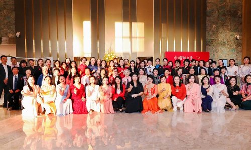 欢庆“三八”妇女节，共谱巾帼新风采  ——海南省女企业家文化交流协会（筹）启动大会成功举办