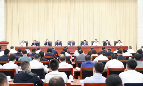 全省开发区改革创新发展大会召开，尹弘叶建春提出了这些要求