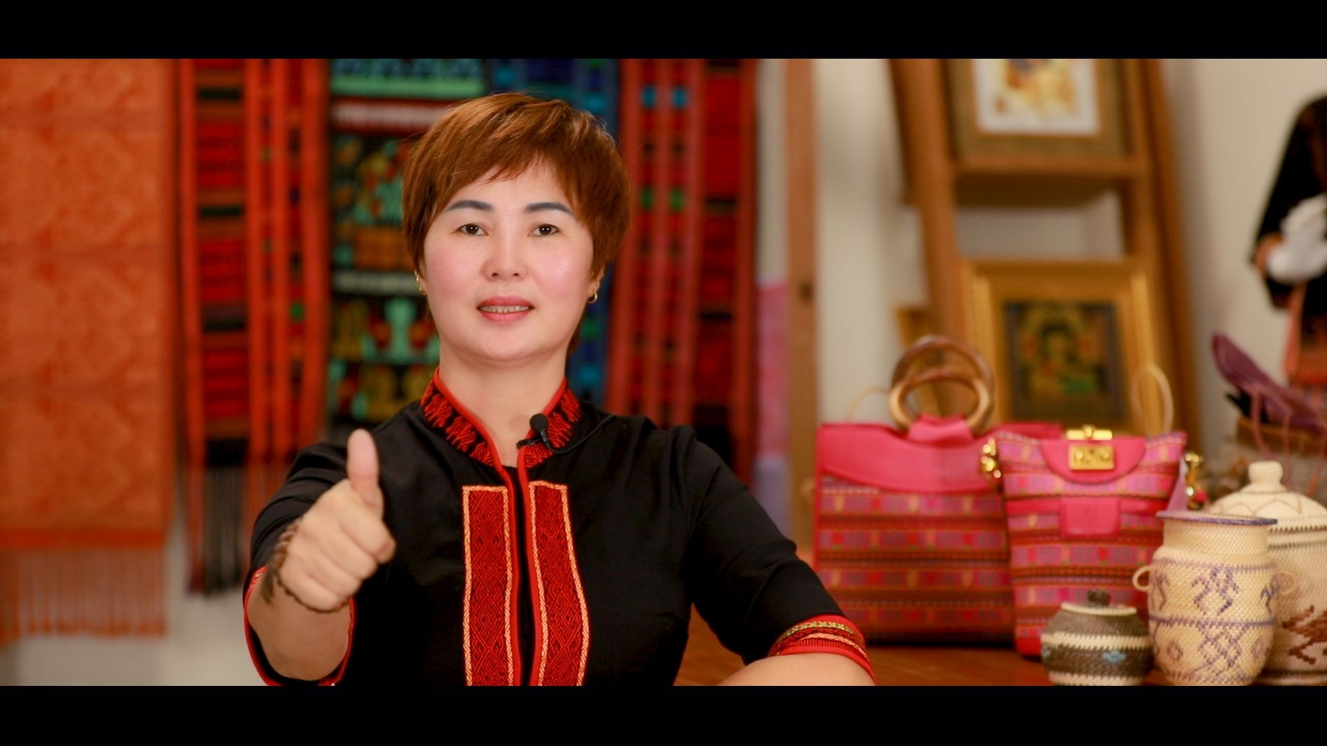 海南省妇联为您讲述2021年创业海姑娘的故事之二十六：胡澜芳——保护传统文化，创新手工技艺
