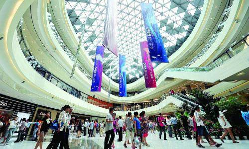 海南离岛免税店预计今年总销售额将突破320亿元