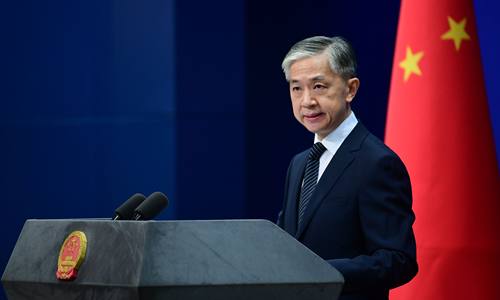 中方宣布暂停中英间往返航班