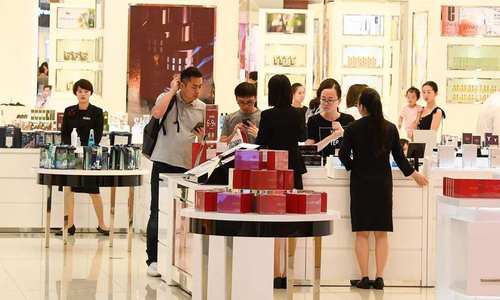 8月1日起，香化、酒水、手机3类离岛免税商品将加贴溯源码销售