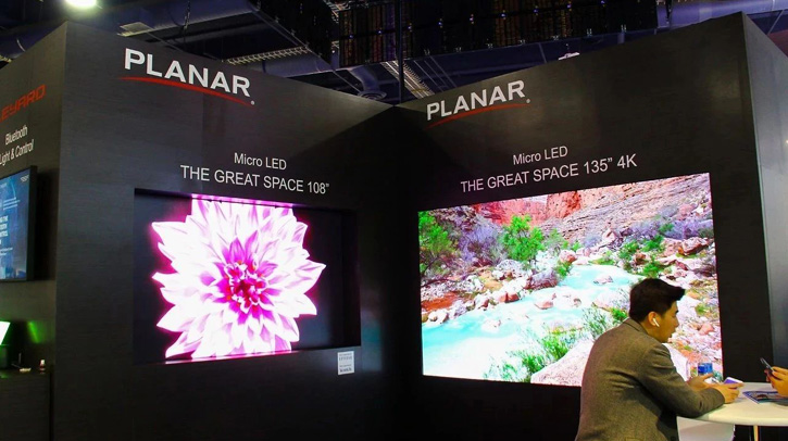 利亚德旗下Planar发布135英寸Micro-LED电视 预售价98万元.jpg