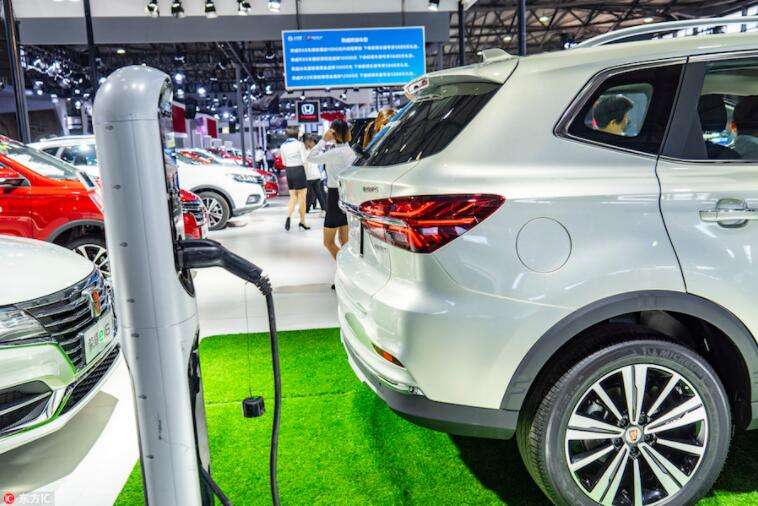 扩大消费政策密集出台 新能源汽车成促消费重要抓手