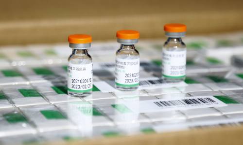南非批准国药新冠疫苗 泰国扩大中国疫苗接种范围 