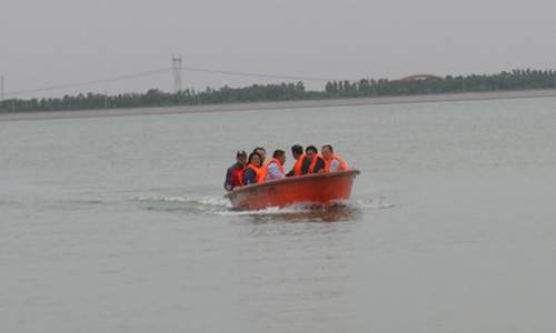 海南一水库站长无证驾驶冲锋舟致5人死亡被批捕