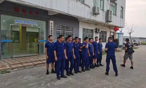 海南省退役军人系列故事《戎耀党旗》之070|张荣江：打造最值得信赖的一流驾校
