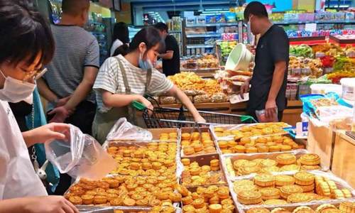 月饼既要“文化味”也要“节俭美”