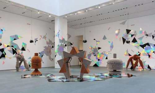 博物馆“偷闲”打卡艺术展 本地文化活动成年轻人新宠