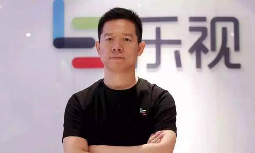 贾跃亭的惨淡人生：辉煌时刻夫妻相爱，跌落谷底妻子离弃？