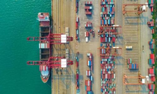 洋浦保税港区：加工增值30%出区内销的货物免征进口关税