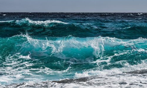 上半年海洋生产总值4.7万亿元