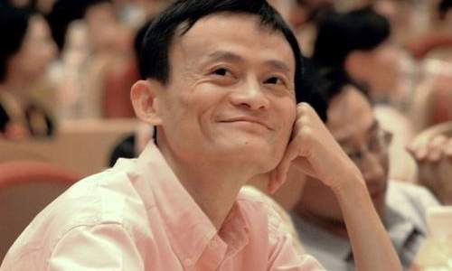 “钞能力者”马云找到新对手，扬言挑战50连胜的不败世界拳王