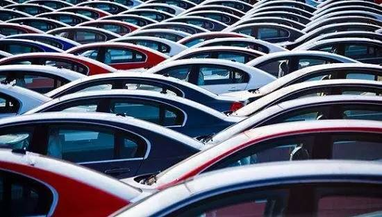 前8月汽车企业出口超180万辆，同比增长52.8%