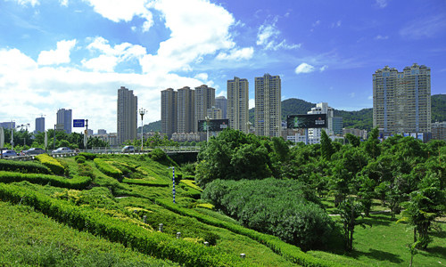 中国城乡建设如何实现绿色低碳转型？