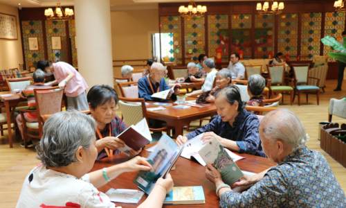 持续做强养老“第三支柱”