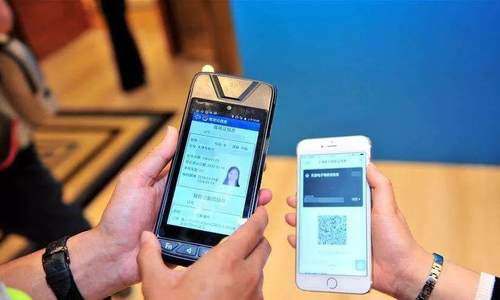公安部：扩大电子驾照试点