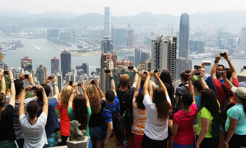 多方发力 香港旅游业稳步复苏