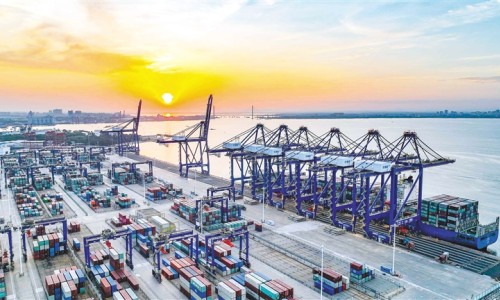 儋州洋浦把握新发展定位 推动港航产业快速发展