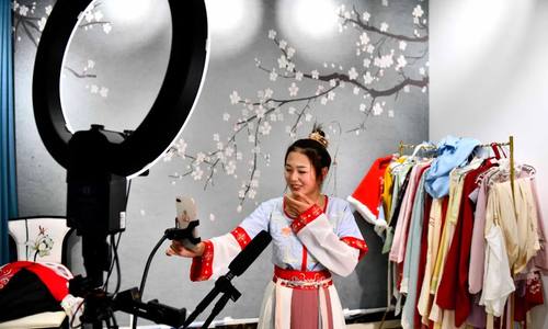 曹县“出圈”之谜   乡村审美与现代商业的碰撞