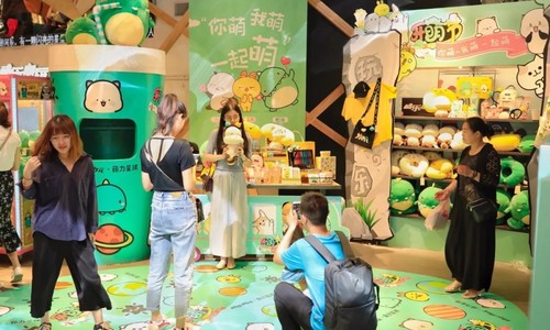 由亚文化衍生出的各种新业态频频“出圈” 对年轻人消费观产生哪些影响？