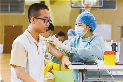 未成年人接种新冠疫苗，哪些事项要注意？