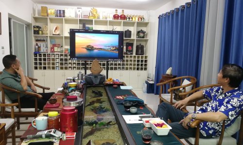 健康游 欢乐购--2022年海南环岛旅游公路漫游季摄影联展评审活动在海口举行