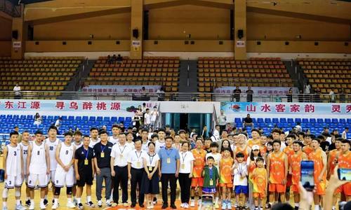 老表“Yao”约 上场来“赣”｜红色记忆与篮球激情的完美邂逅