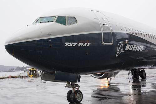 刚批准复飞 波音737 Max飞机又现故障